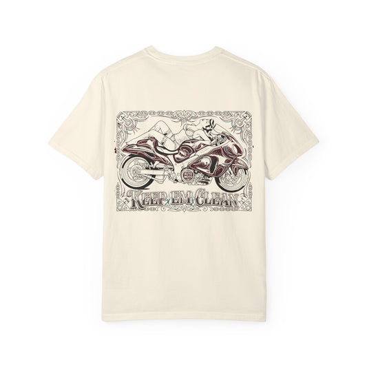 AUTO MOTO - Keep 'Em Clean Pin-Up Girl Unisex Garment-Dyed T-shirt